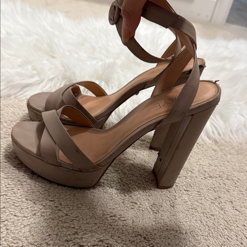 Elegant Beige Platform Heels